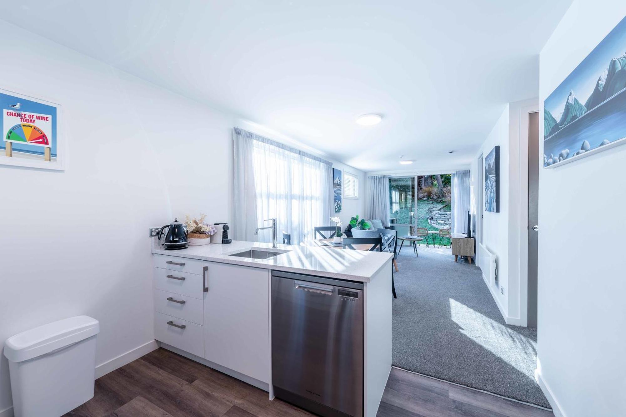 Central Luxury Apartment 114 Wanaka Ngoại thất bức ảnh